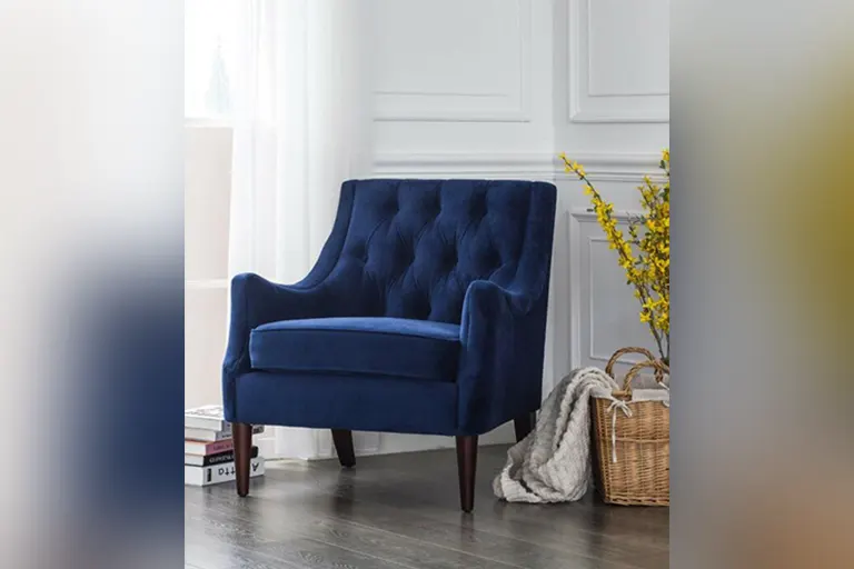 Accent Chairs